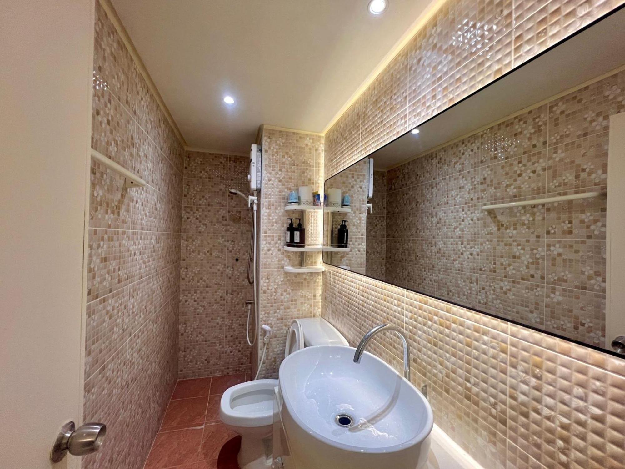 Better Room ห้องพักรายวัน เมืองทองธานี C4 Ban Bang Phang Exterior photo